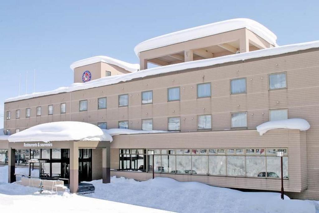 Hotel Niseko Alpen Kutchan Zewnętrze zdjęcie