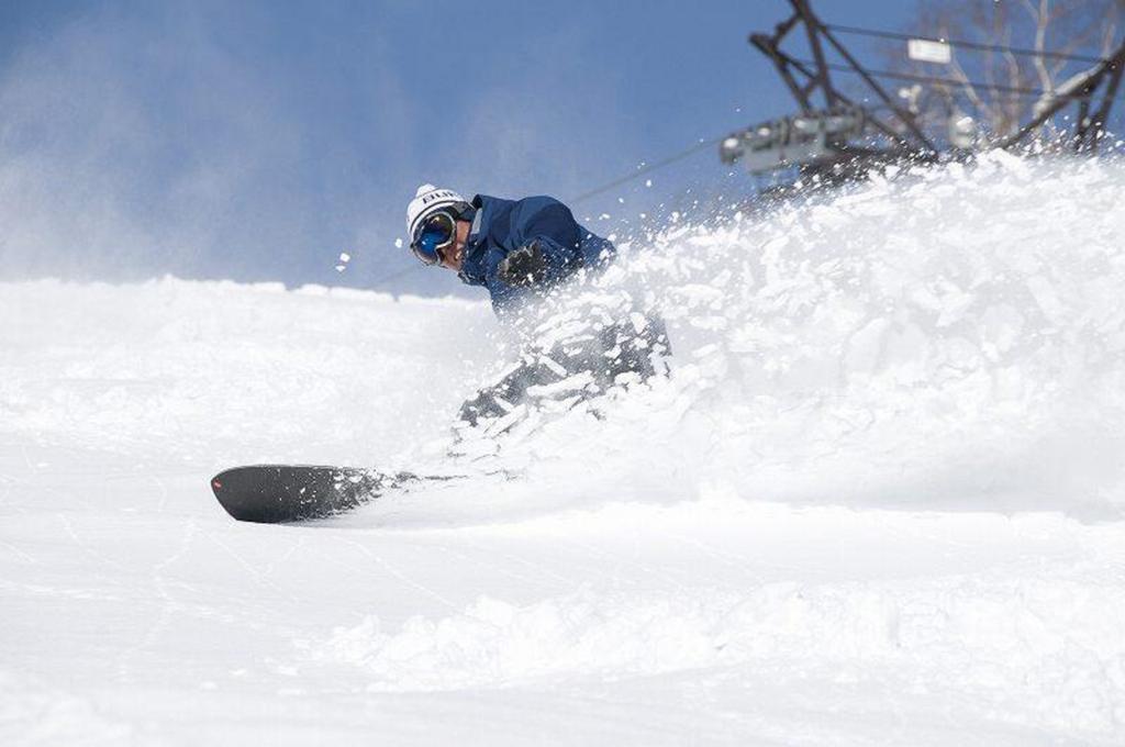 Hotel Niseko Alpen Kutchan Zewnętrze zdjęcie